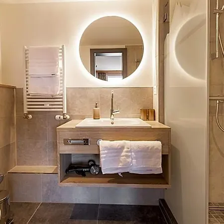 Hotel Hohe Promenade 3*