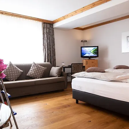 Hohe Promenade Arosa