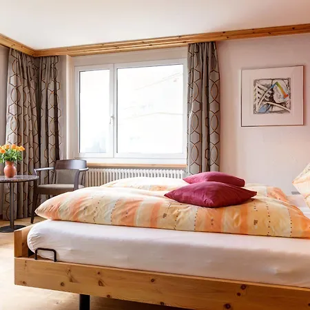 Hohe Promenade Hotel 3*