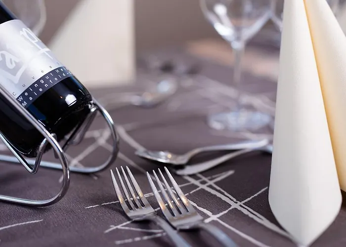 红和长廊酒店 酒店