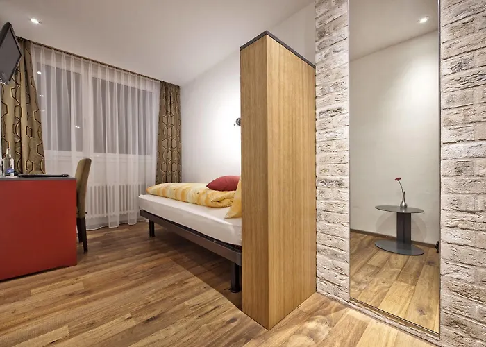 Hotel Hohe Promenade 3*